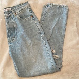 Betro Simone Ripped Jeans